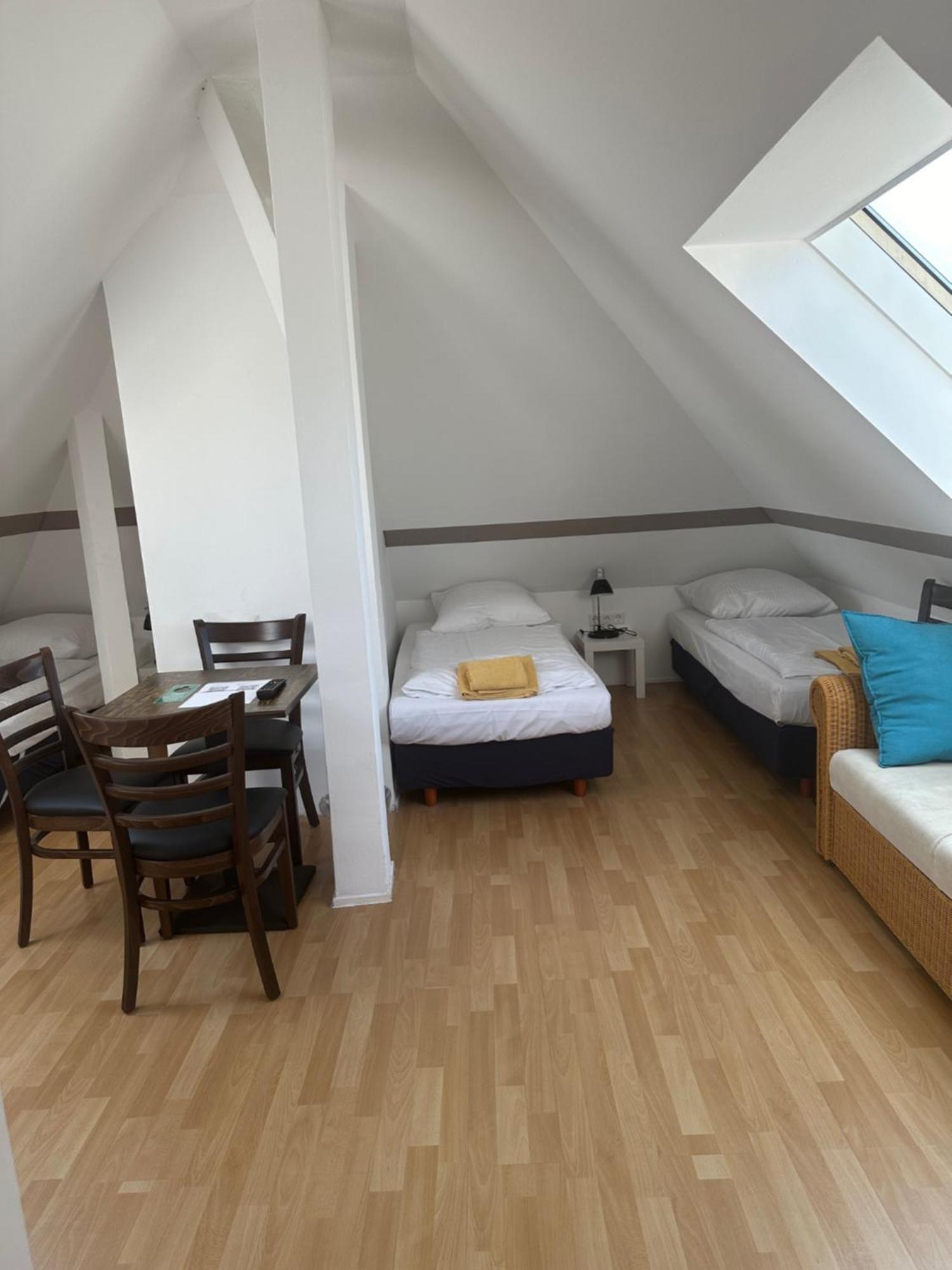 Hotel Pirol Berlin Extérieur photo