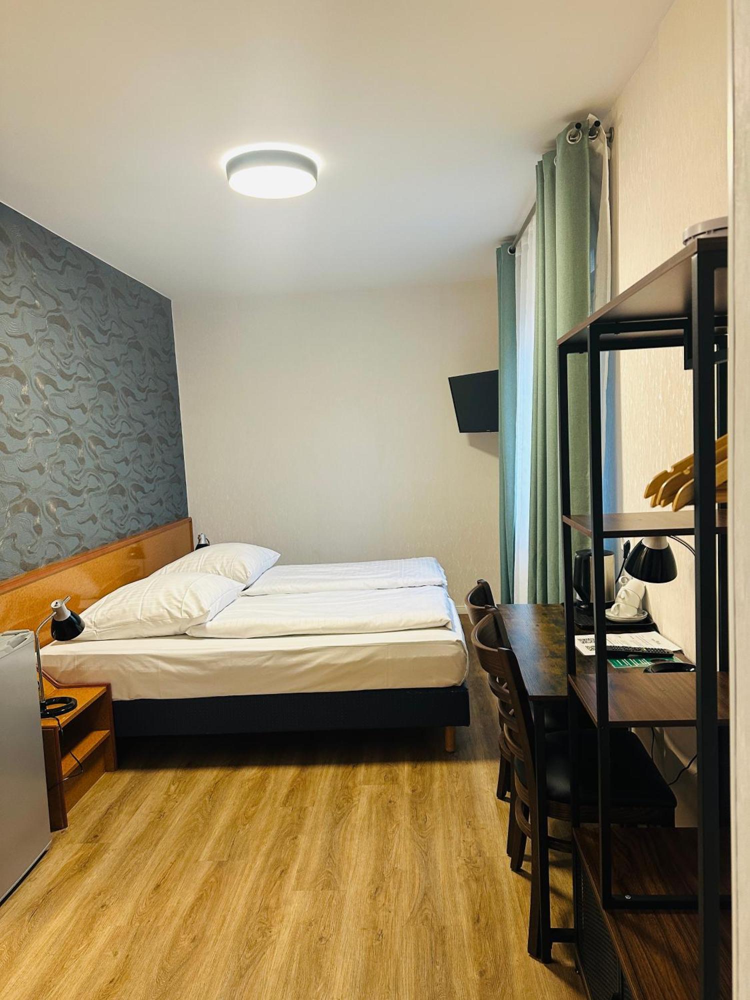 Hotel Pirol Berlin Extérieur photo